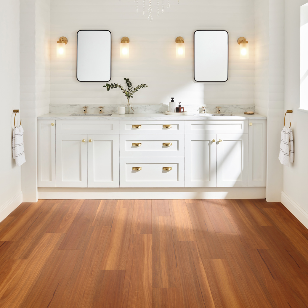 Auburn Spotted Gum VGW144T | SCB144 floors in a main bathroom Van Gogh